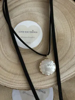 Collar MOON
Cuero